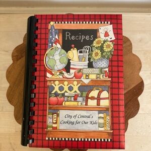 Collectible City of Central Cookbook 2005